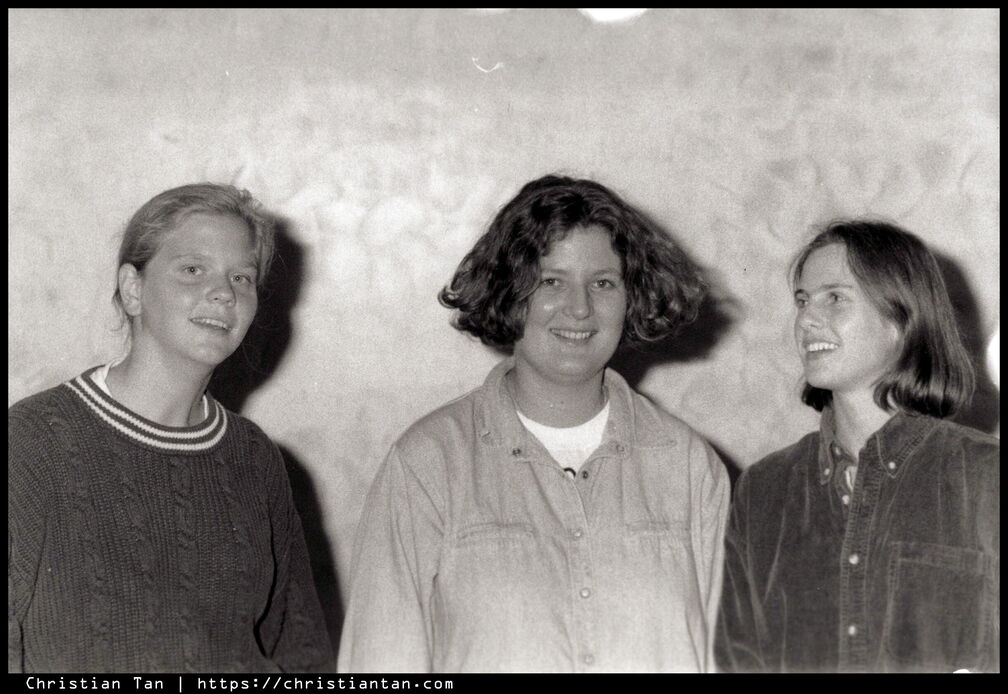 1990s Krashna Musika Delft 0006 a