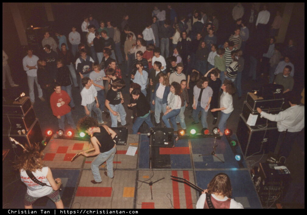 1980s Mencia Bonte Avond 0004