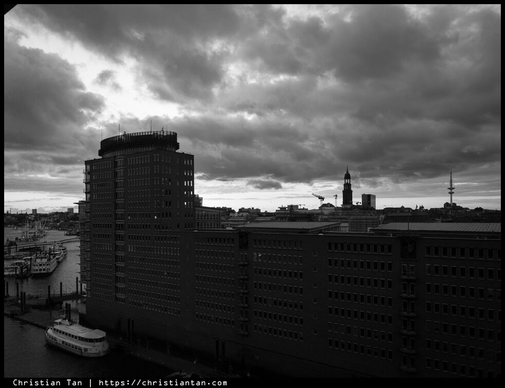 PXL 20250528 193139908.RAW-02.ORIGINAL