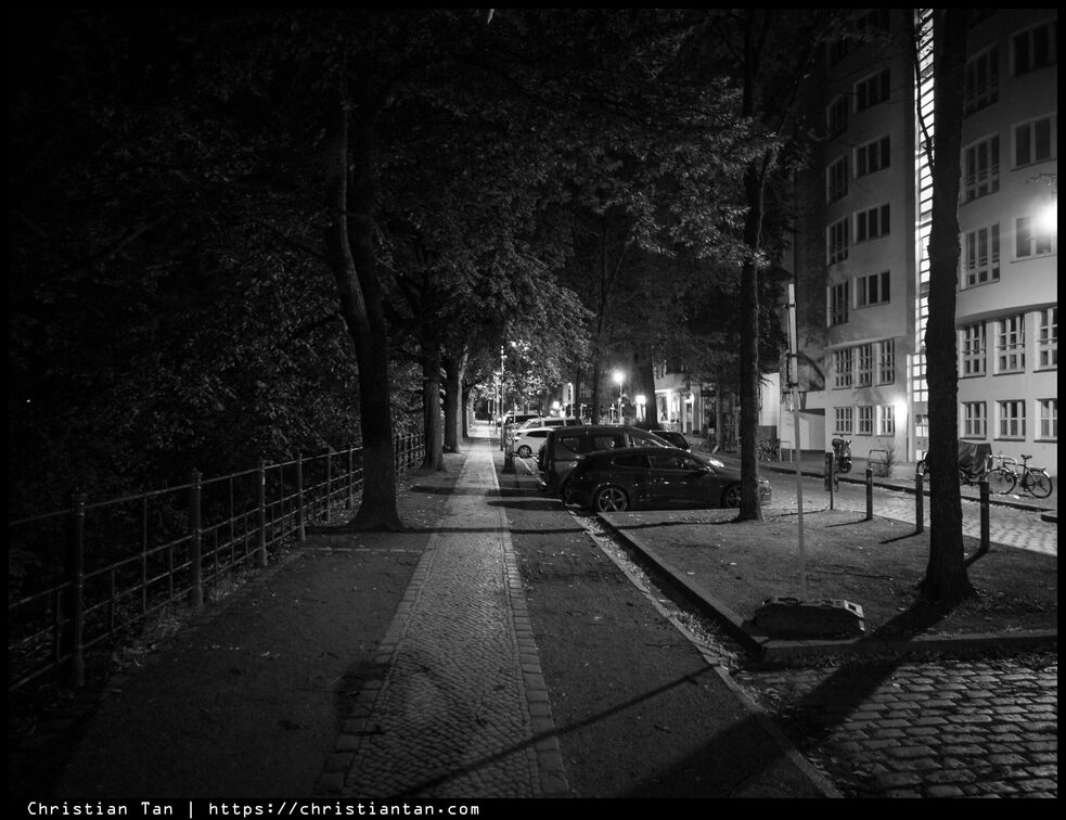 PXL 20250625 221444563.RAW-02.ORIGINAL